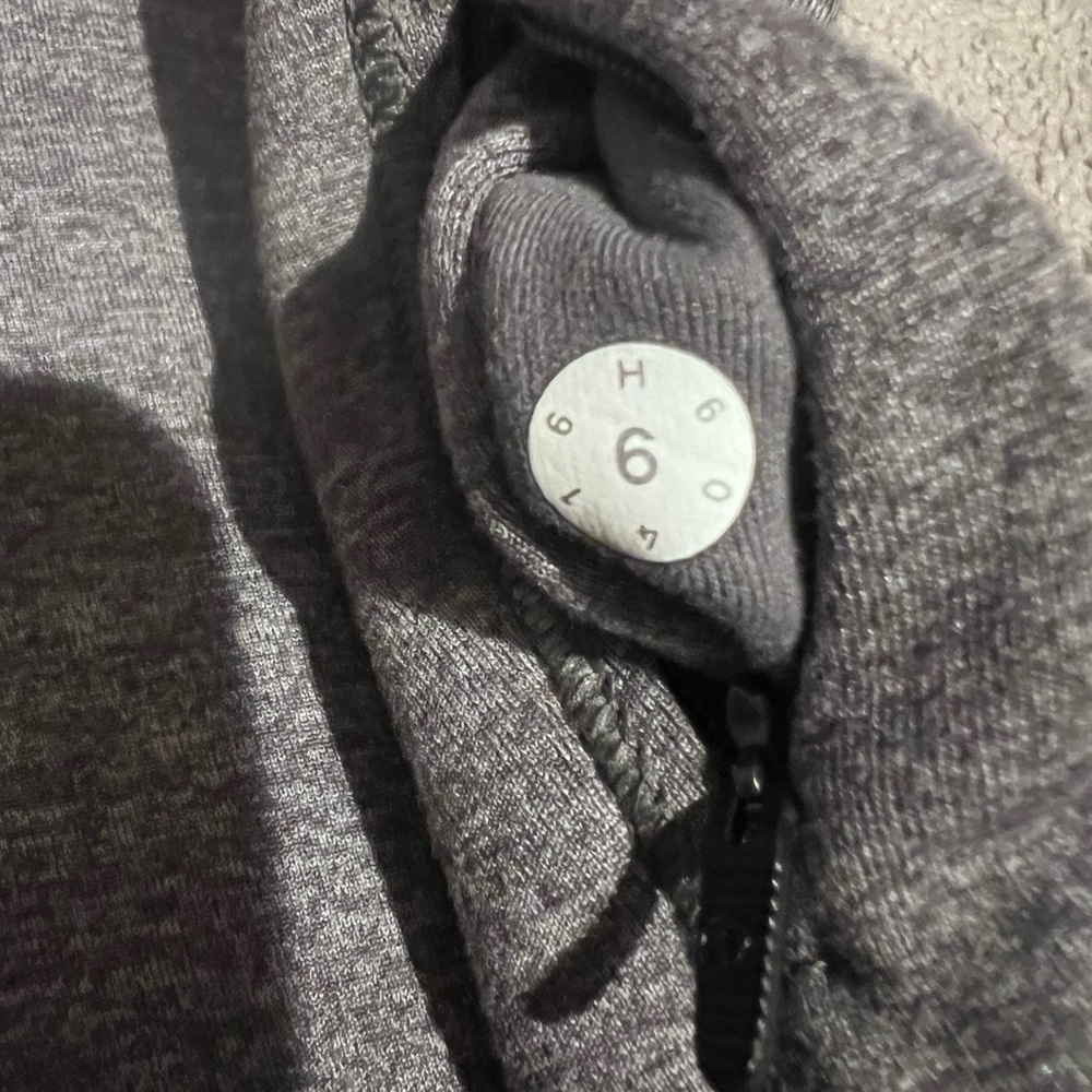 Lululemon Pullover - image 4